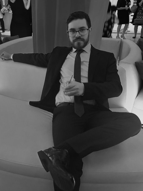 Portrait of Ethan Kapelka